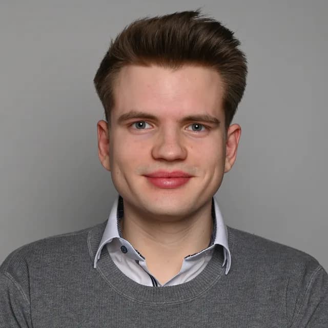 Lukas Lange
